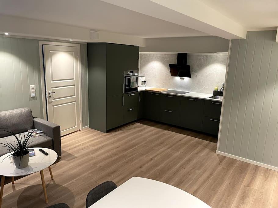Lofoten - New Apartment, Close To Airport. Leknes Exterior foto